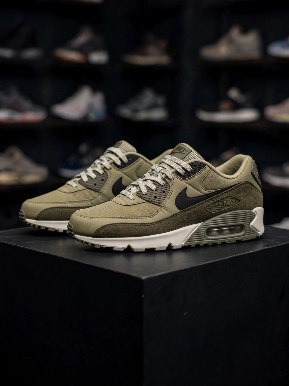 Nike Air Max 90 'Neutral Olive' (2023)
